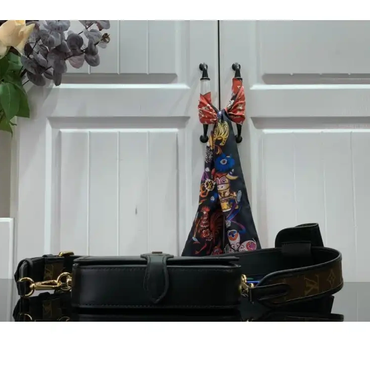 Fashionrepsfam ru Bags 2101SH0039 LV 0524